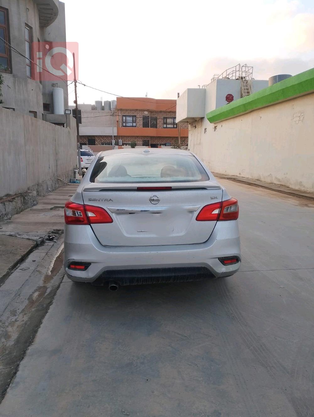 نيسان سنترا